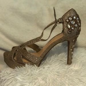 Size 7 platform heels